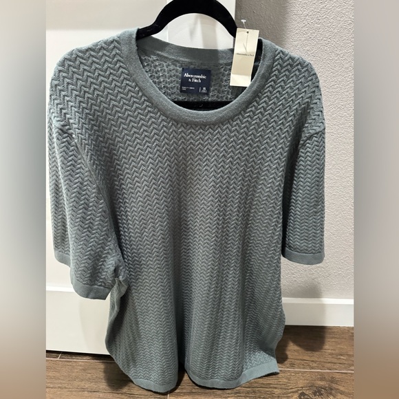 Men’s XL A&F shirt - Picture 1 of 2